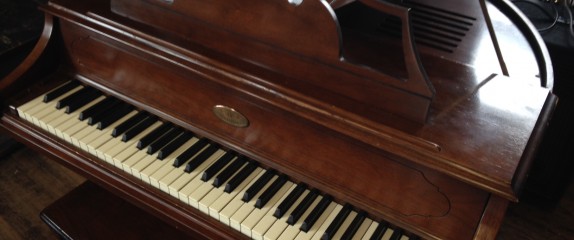 Pretty rare Wurlitzer “butterfly” electric piano